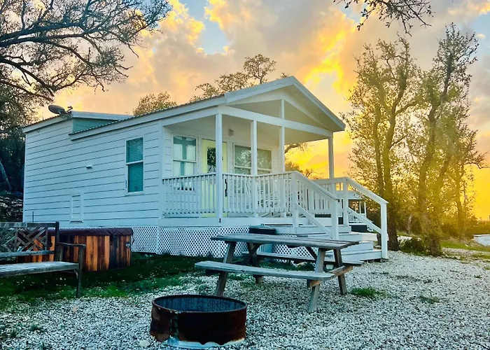 The Perch- Texas Tiny Haus With Amazing Views