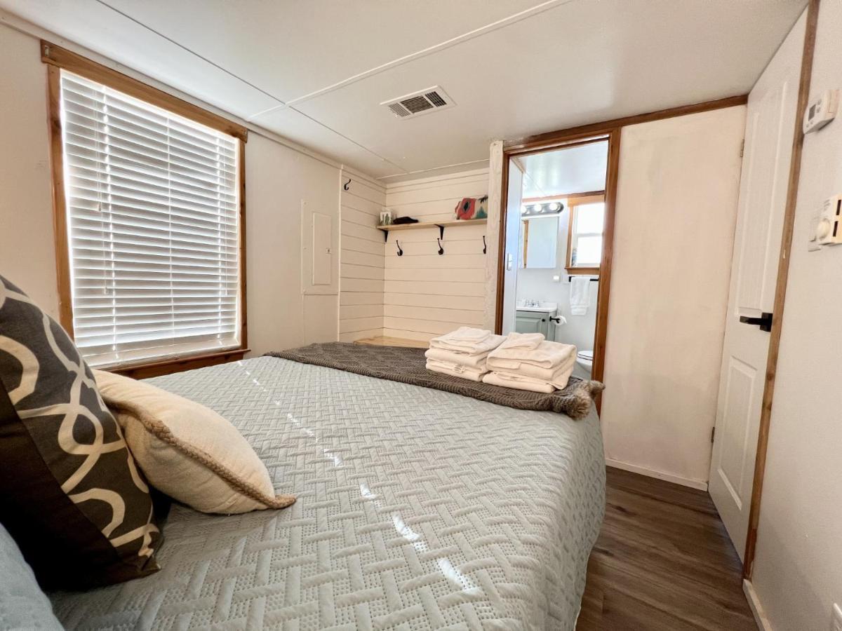 The Perch- Texas Tiny Haus With Amazing Views Holiday home Spring Branch